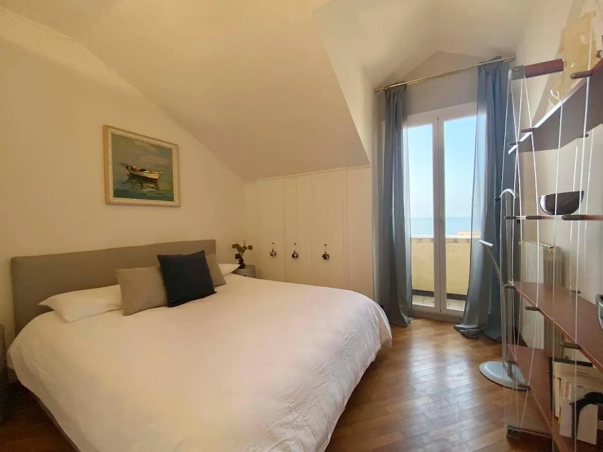 Casaviva - Central Seaview Penthouse In Camogli Apartman